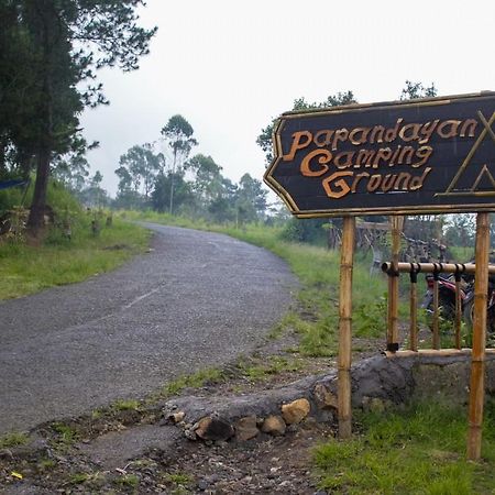 Papandayan Camping Ground Hotel Cileuleuy Buitenkant foto